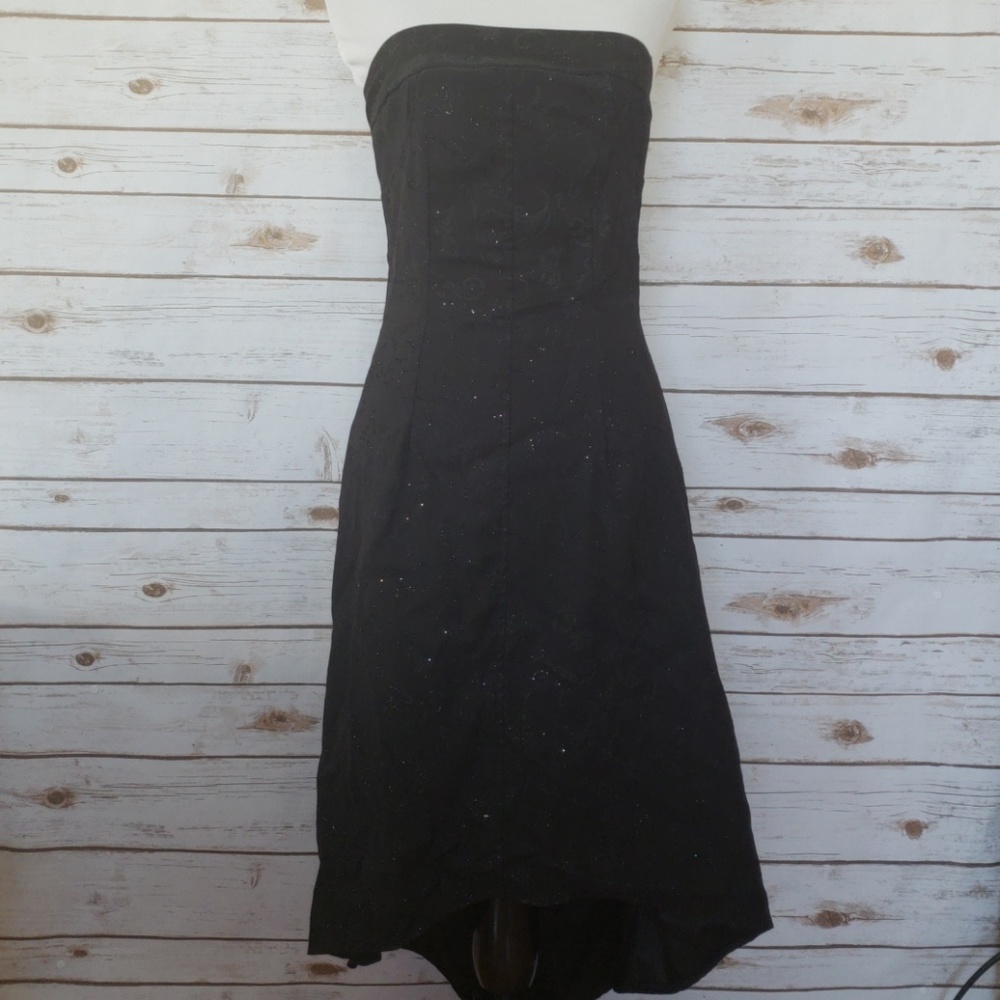 Strapless Black dress
